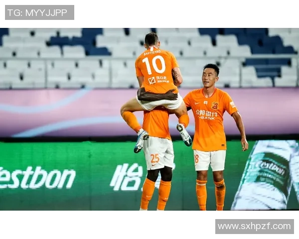 上海篮球队在钻石联赛中以70分稳居积分榜首位表现出色