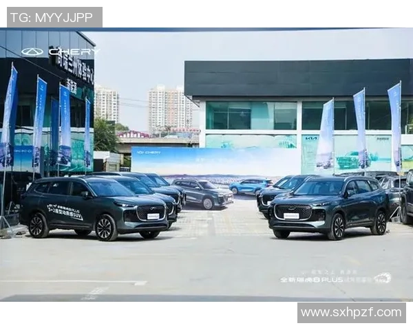 偶然邂逅足球明星与豪车的精彩瞬间,令人羡慕的生活方式尽显风采 偶然邂逅足球明星与豪车的精彩瞬间,令人羡慕的生活方式尽显风采