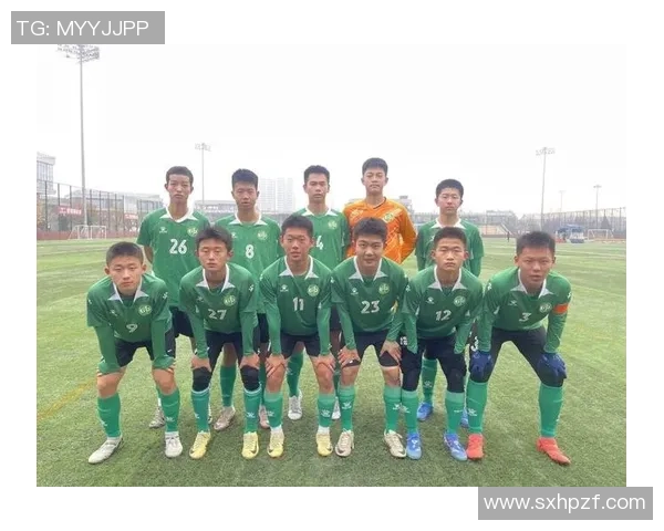 成都足球队以56分领跑邀请赛积分榜展现强劲实力